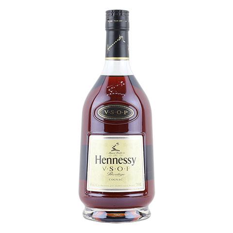 What Does Hennessy Taste Like? Answer By Expert - 2023
